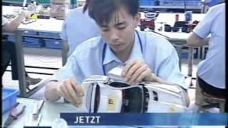 Traffic in China Part 1 - CMC Model Car Documentary